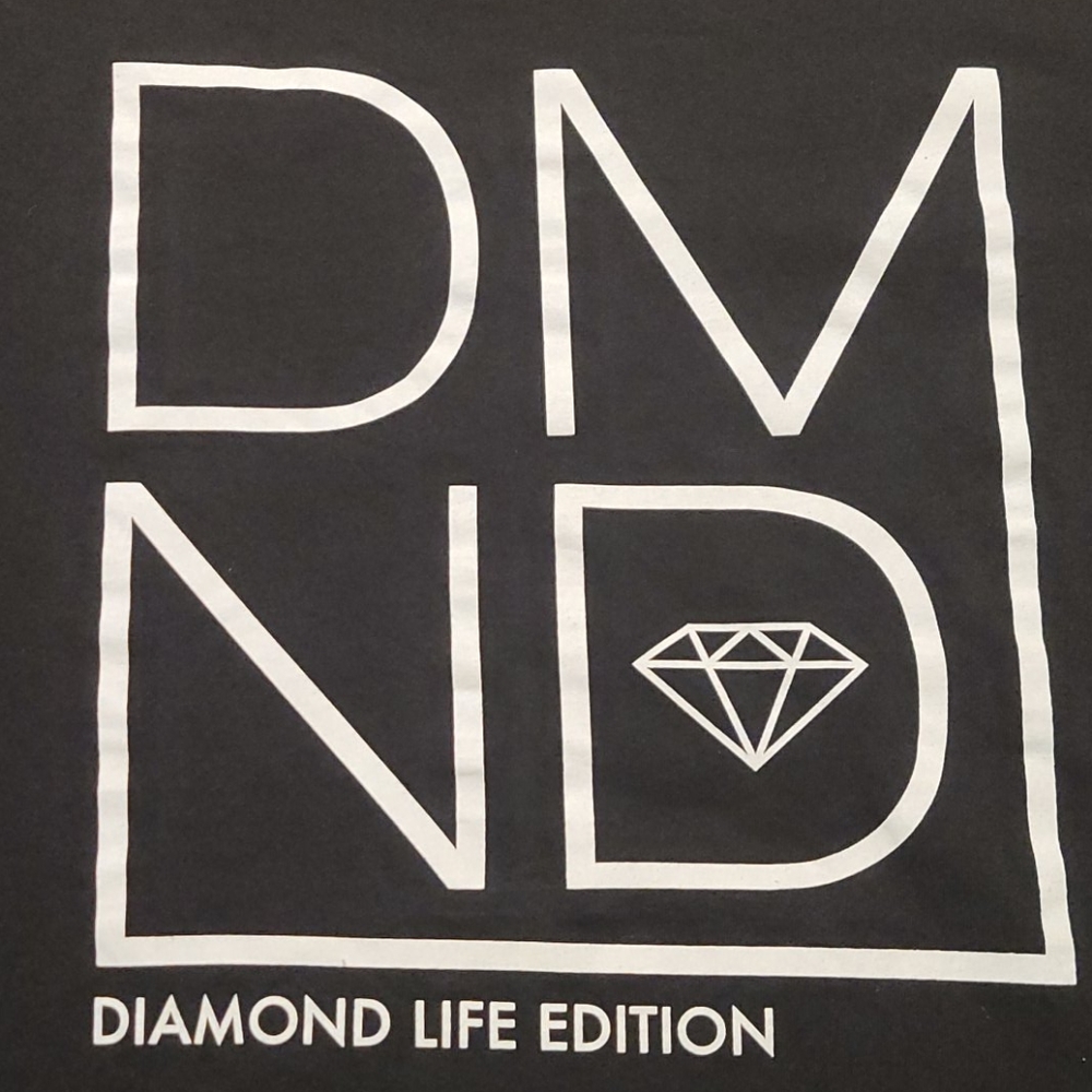 Diamond Supply shirt